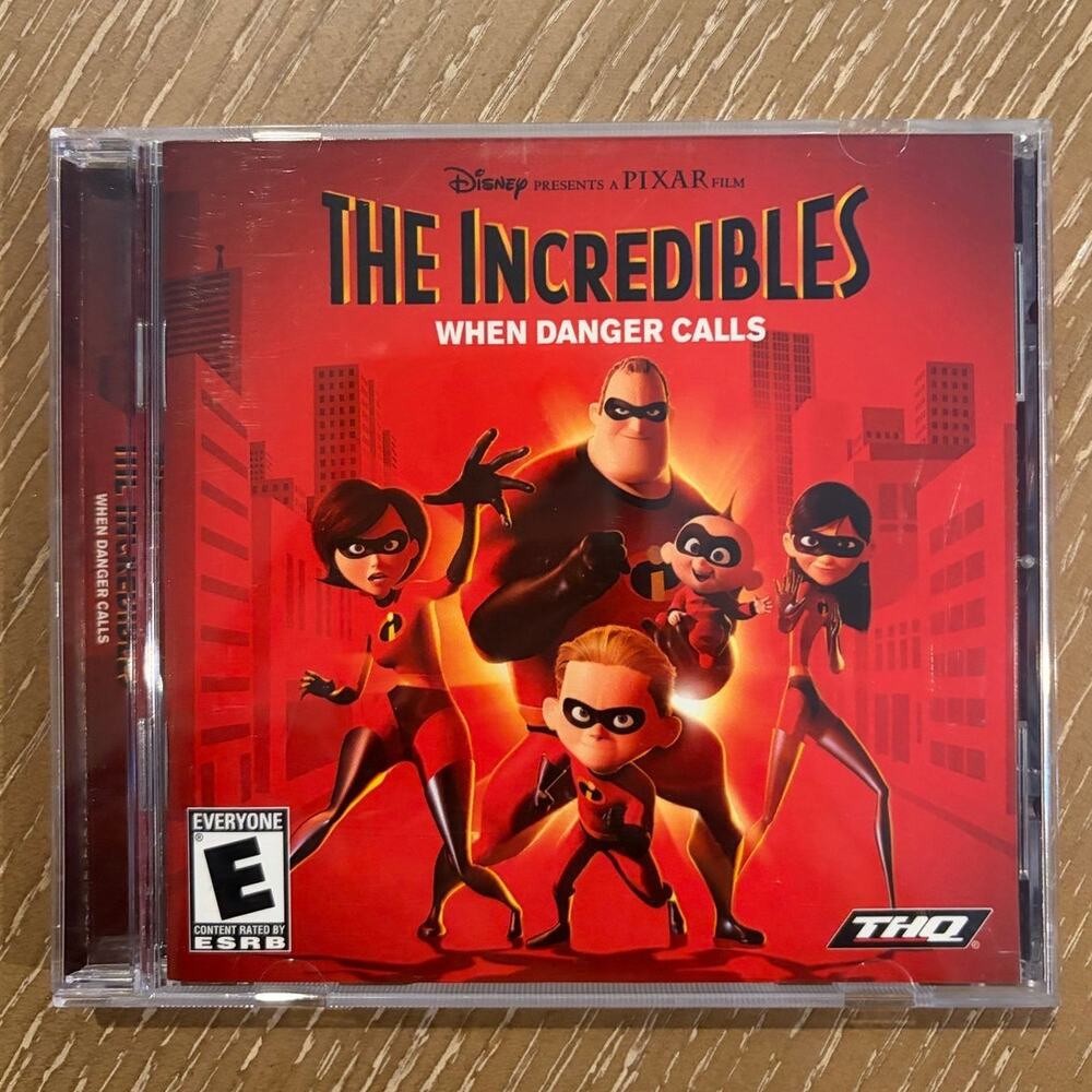 Disney Pixar The Incredibles: When Danger Calls (Windows/Mac, 2004)